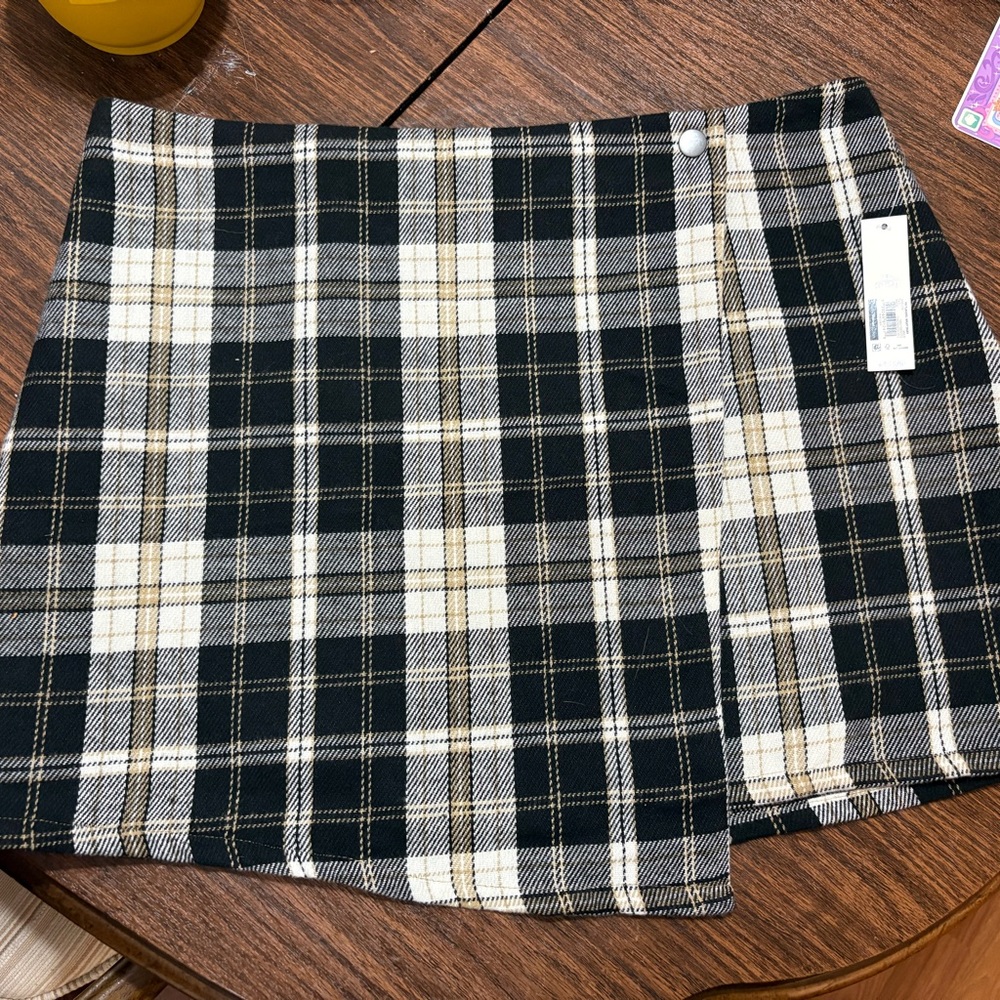 No Boundaries Black and Cream Plaid Mini Skirt